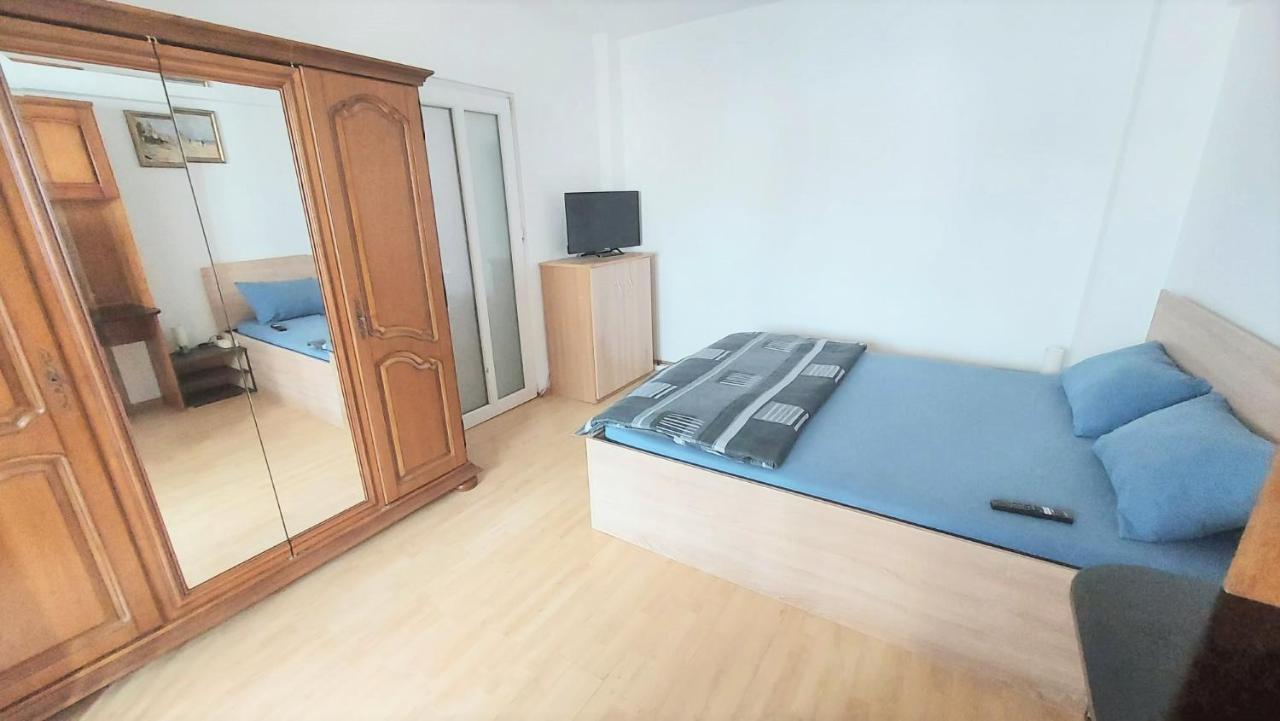 Ultracentral - Apartament Modern - Panoramic View Bacău Dış mekan fotoğraf