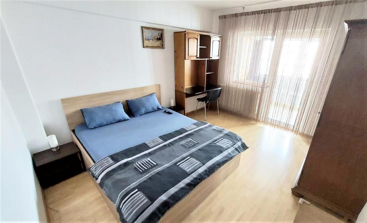 Ultracentral - Apartament Modern - Panoramic View Bacău Dış mekan fotoğraf